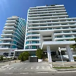 Playa Boquilla -Condo Hotel Sonnesta Cartagena- Vista hermosa a la Ciénaga piso Alto