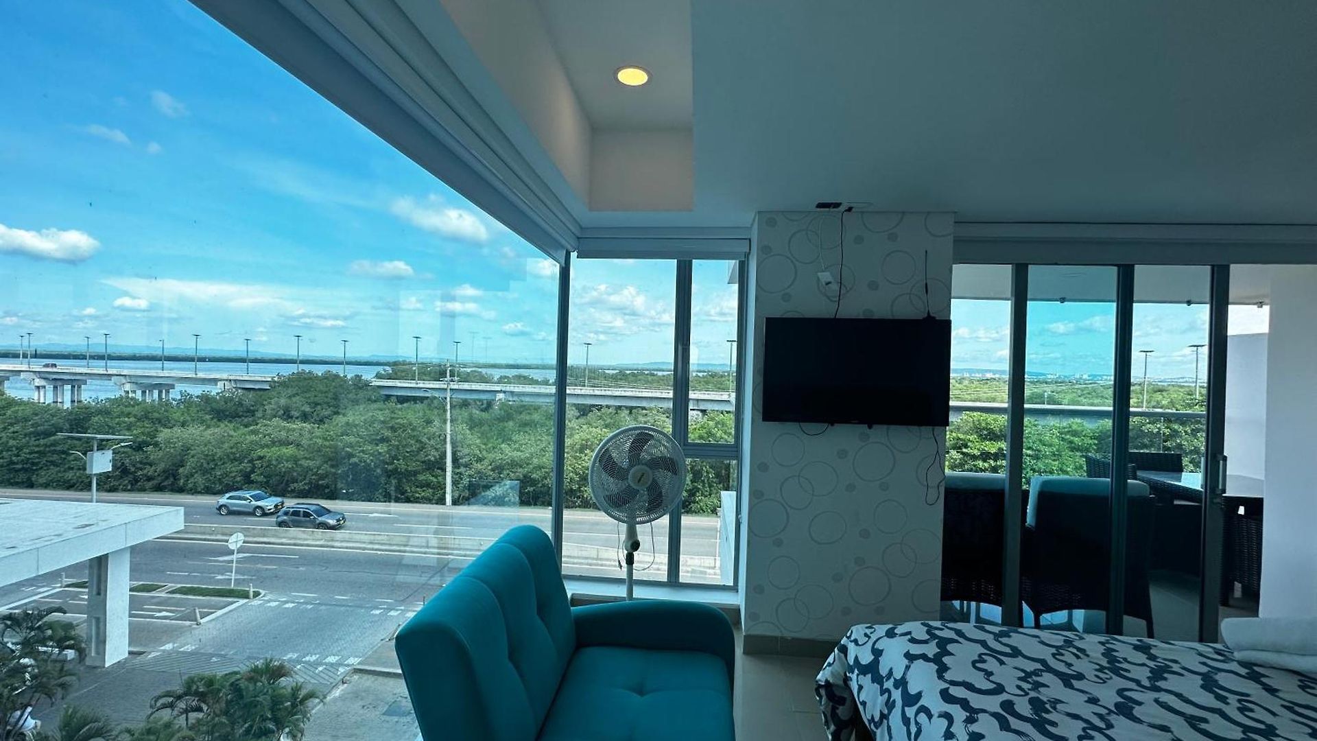 Apartamento Apto En Con Salida Al Mar, Playa Boquilla, Morros, Cerca Américas, Hollyday Inn, Radisson