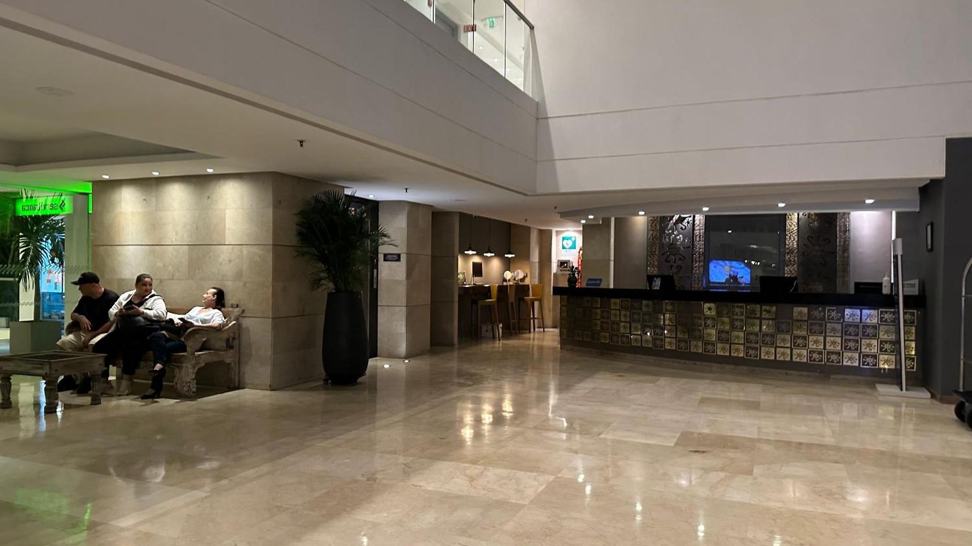 Apto En Con Salida Al Mar, Playa Boquilla, Morros, Cerca Américas, Hollyday Inn, Radisson Apartamento *
