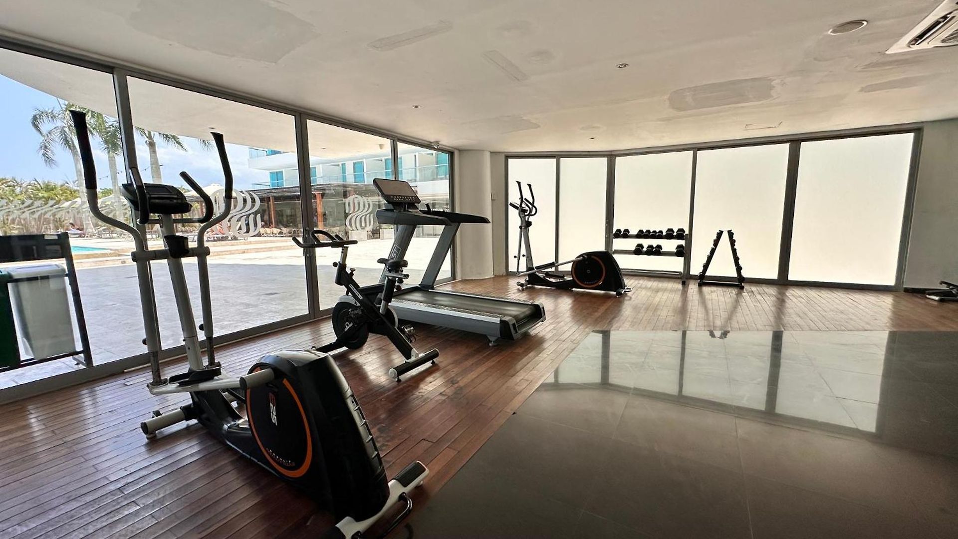 Apartamento Apto En Con Salida Al Mar, Playa Boquilla, Morros, Cerca Américas, Hollyday Inn, Radisson *