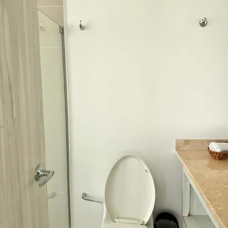 Apto En Con Salida Al Mar, Playa Boquilla, Morros, Cerca Américas, Hollyday Inn, Radisson Apartamento