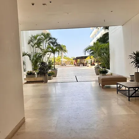 Apto En Con Salida Al Mar, Playa Boquilla, Morros, Cerca Américas, Hollyday Inn, Radisson *