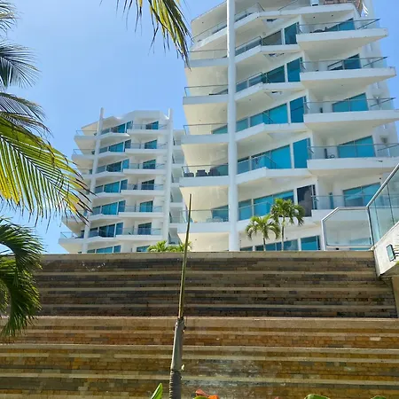 Apartamento Apto En Con Salida Al Mar, Playa Boquilla, Morros, Cerca Américas, Hollyday Inn, Radisson *