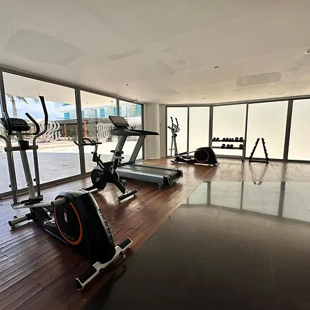 Apartamento Apto En Con Salida Al Mar, Playa Boquilla, Morros, Cerca Américas, Hollyday Inn, Radisson *