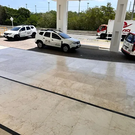 Apto En Con Salida Al Mar, Playa Boquilla, Morros, Cerca Américas, Hollyday Inn, Radisson Apartamento
